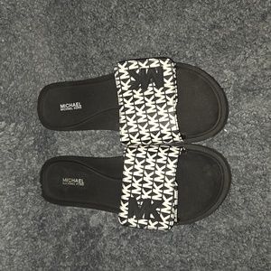 Michael Kors Black/White Logo